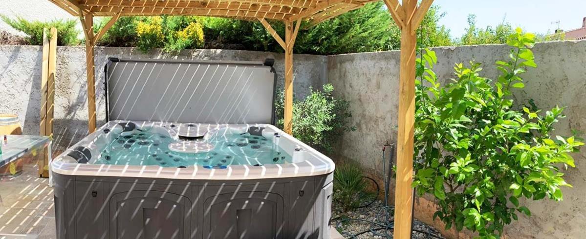 Villa Du Beau Vallon 2 Jacuzzi Privatif Et Piscine Chauffee Partagee Saint-Benoît Εξωτερικό φωτογραφία